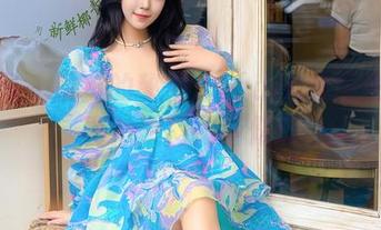 秀人网 – 教室的秘密：Laura苏雨彤的写真，原图如梦似幻