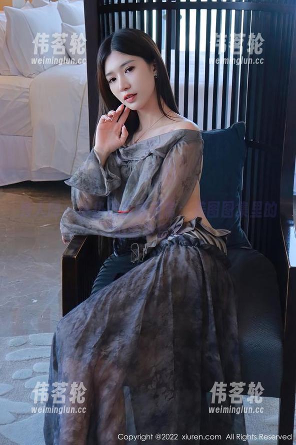 秀人网 - 小热巴自曝日常：美图图集里的心情杂货铺