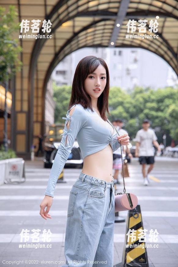 秀人网-小逗逗 秀人网 - 小逗逗的制服图包:哎,这么多资源,挑花眼了!