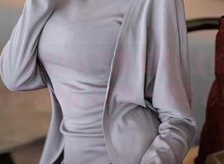 秀人网 – 林悠悠的礼服美图：壁纸再好，也不如她身上的这一抹色彩！