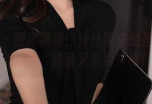 秀人网 – 图库精选：汁汁带来的圣诞惊喜，温暖、甜蜜又有点神秘！