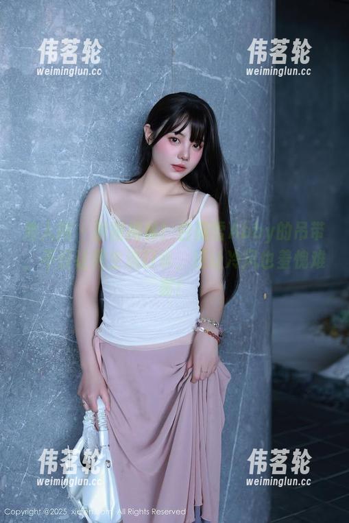 秀人网 - 原图揭秘！白茹雪Abby的吊带，不仅让男生流口水，还让冷风也羞愧难展！