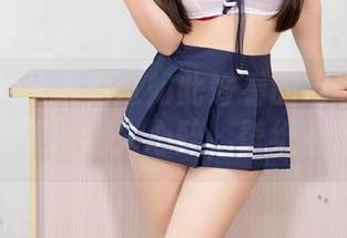 秀人网 – 从未见过如此好看的皮衣！美桃酱的美图让人心醉，壁纸必备！