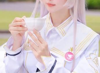 紫氯氯的美图流传：能代貅旗袍，真是绝了！