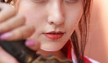 蜜桃社 – 爱丽莎Lisa与纯白：一组让你重新审视高清作品的写真