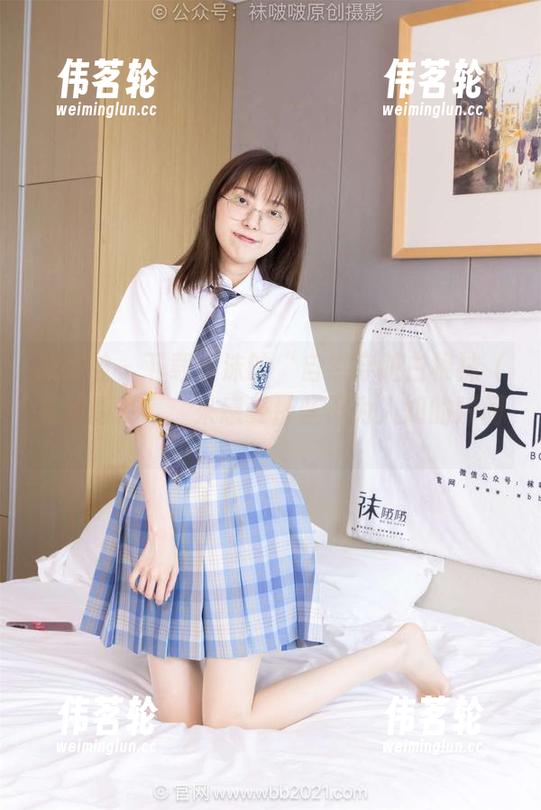 袜啵啵-小沫 袜啵啵 - 下载小沫的“自然穿脏白棉袜(花絮版)”,来感受那些不为人知的瞬间。