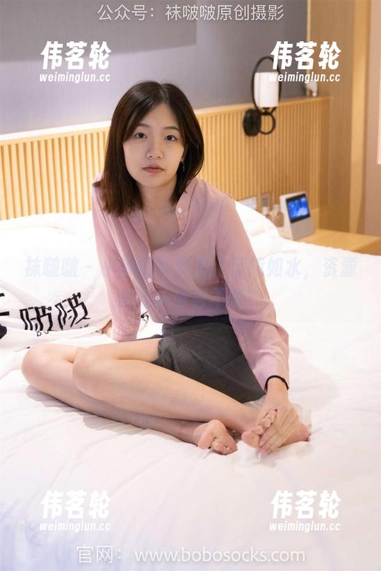 袜啵啵-小淳 袜啵啵 - 小淳的写真集:清纯如水,资源却让人欲罢不能!