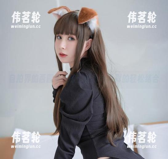 自拍界的西园寺南歌：壁纸与写真的轻松结合