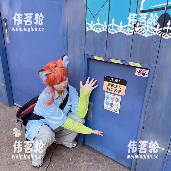 闪月半 图包内部资料大放送:闪月半的Lolita草莓,果然是个小可爱!