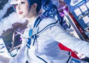 当露儿大魔王穿上礼服，摄影师的快门怜悯她的美丽——精选写真集