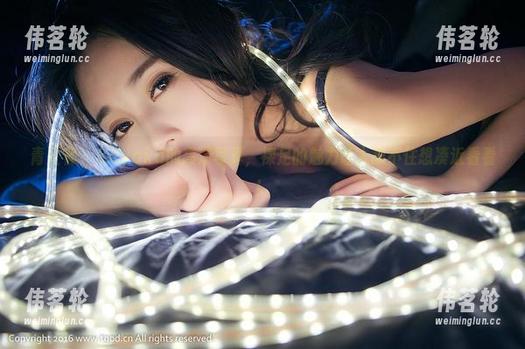青豆客-Sayaka 青豆客 - Sayaka的高清写真,裸足的魅力让人忍不住想凑近看看!