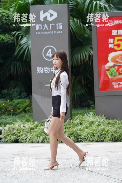 魔镜街拍-凯恩 魔镜街拍 - 雨季不再来,凯恩的写真套图玩得真是666!