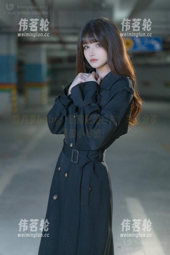 鹿八岁baby 鹿八岁baby:裹胸短裙自拍,写真分享里的小秘密!